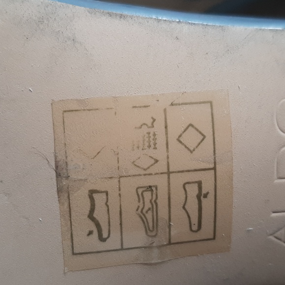 ALDO Lovely Blue Grey Patent Shoes - Pointy Toe, Ankle Strap, Cushion Insole - Picture 16 of 17